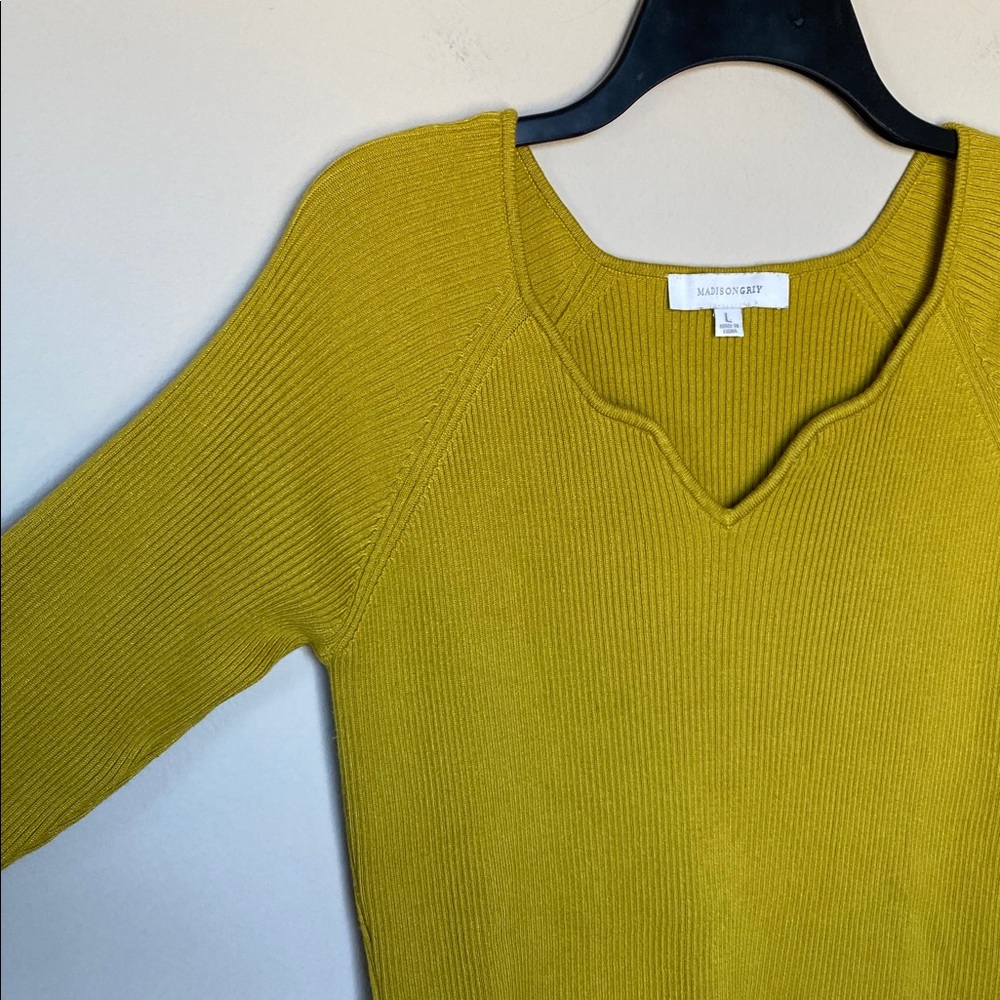 Madison Grey Chartreuse Ribbed Sweater - Picture 2 of 5